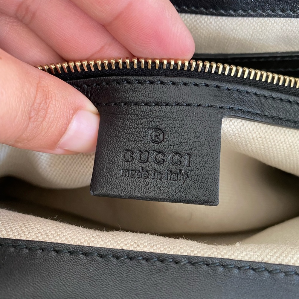 Black Gucci Bamboo Handle Purse - Picture 11 of 15